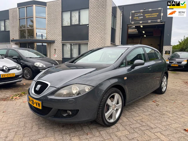 SEAT Leon (2007) — foto 1