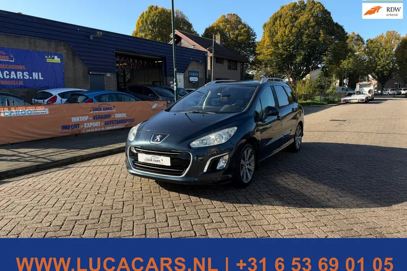 Peugeot 308 (2011)