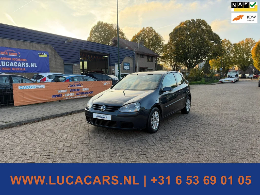 Volkswagen Golf (2005) — foto 1