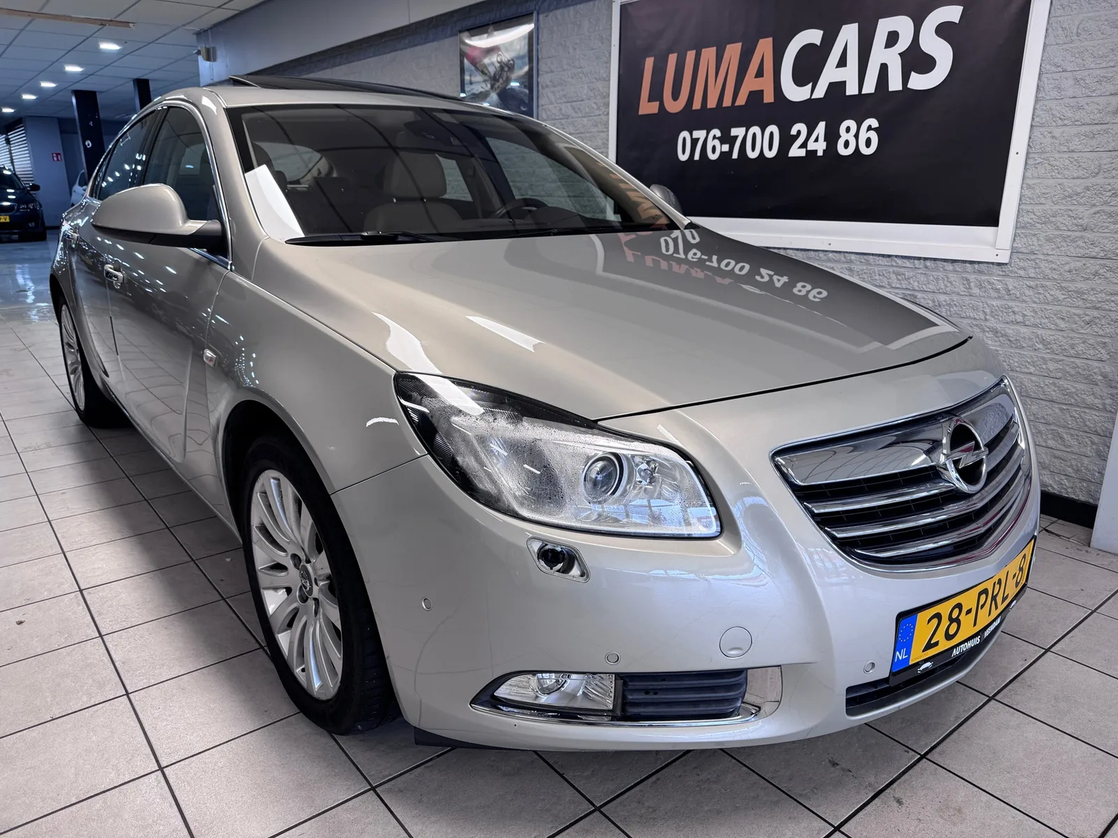 Opel Insignia (2011) — foto 1