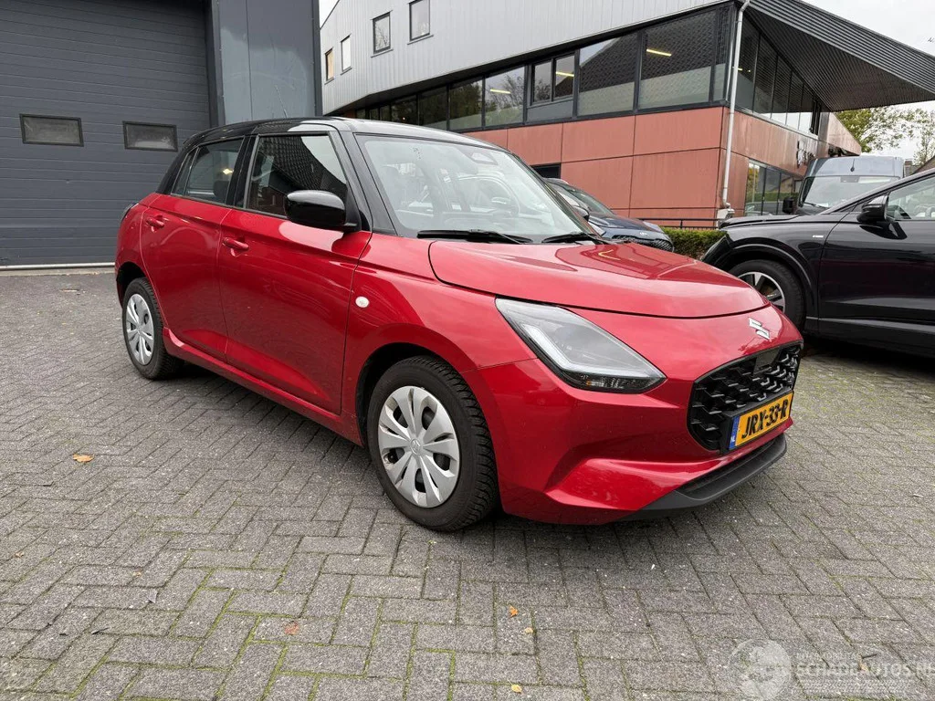 Suzuki Swift (2025) — foto 1