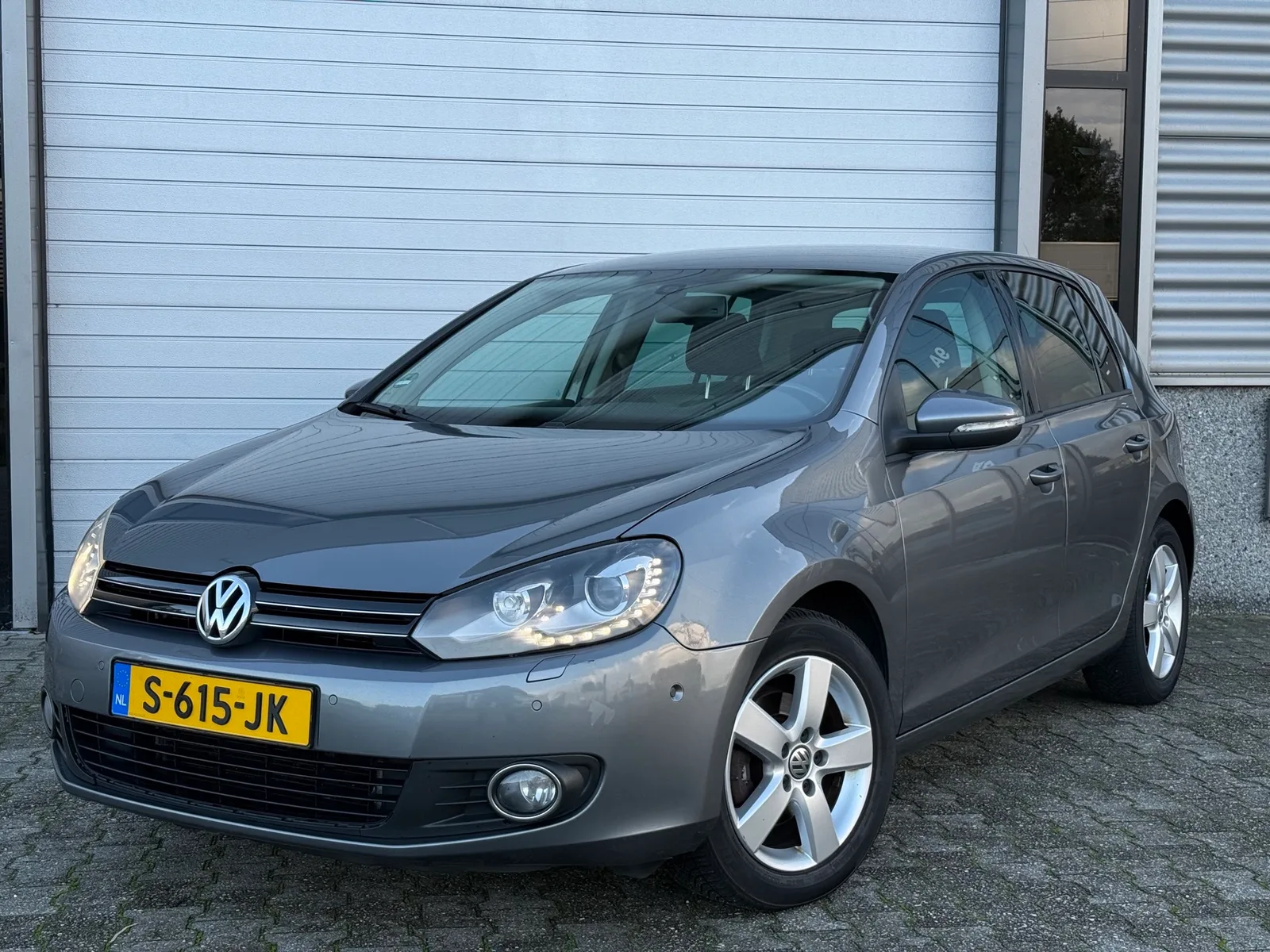 Volkswagen Golf (2011) — foto 1
