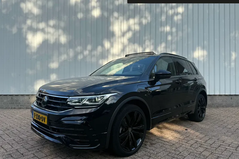 Volkswagen Tiguan (2023)
