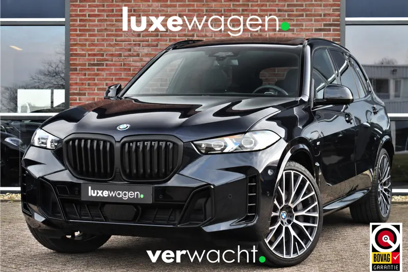 BMW X5 (2024)