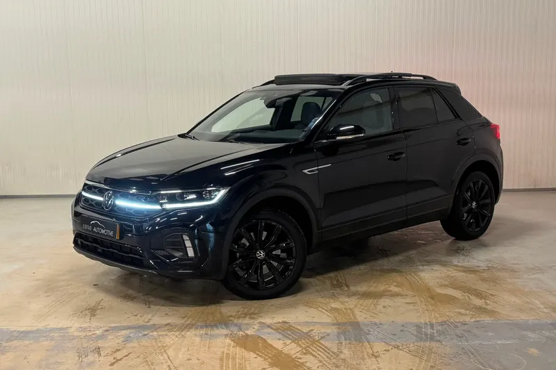 Volkswagen T-Roc (2023)