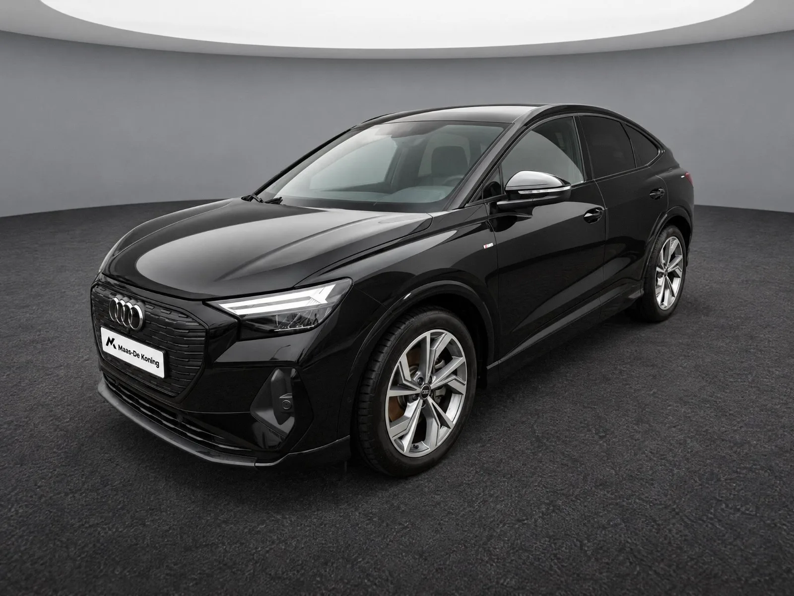 Audi Q4 e-tron (2022) — foto 1