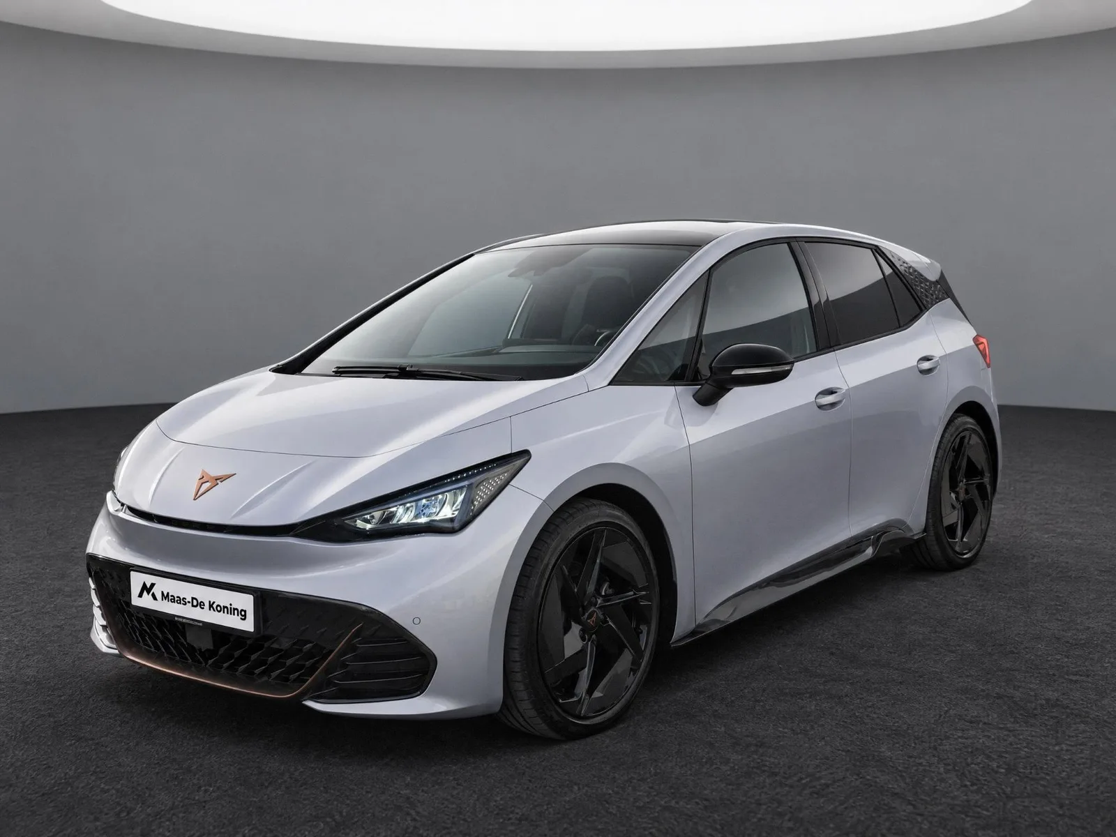 CUPRA Born (2023) — foto 1