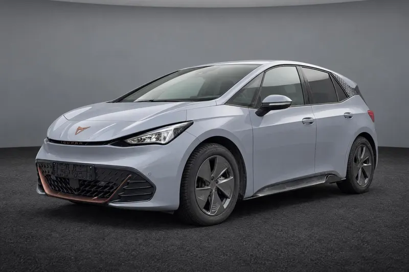 CUPRA Born (2023)