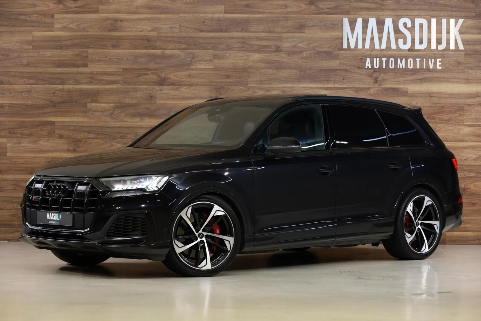 Audi SQ7 (2019) — foto 1