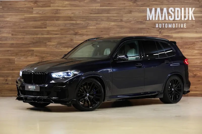 BMW X5 (2023)
