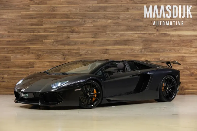 Lamborghini Aventador (2014)