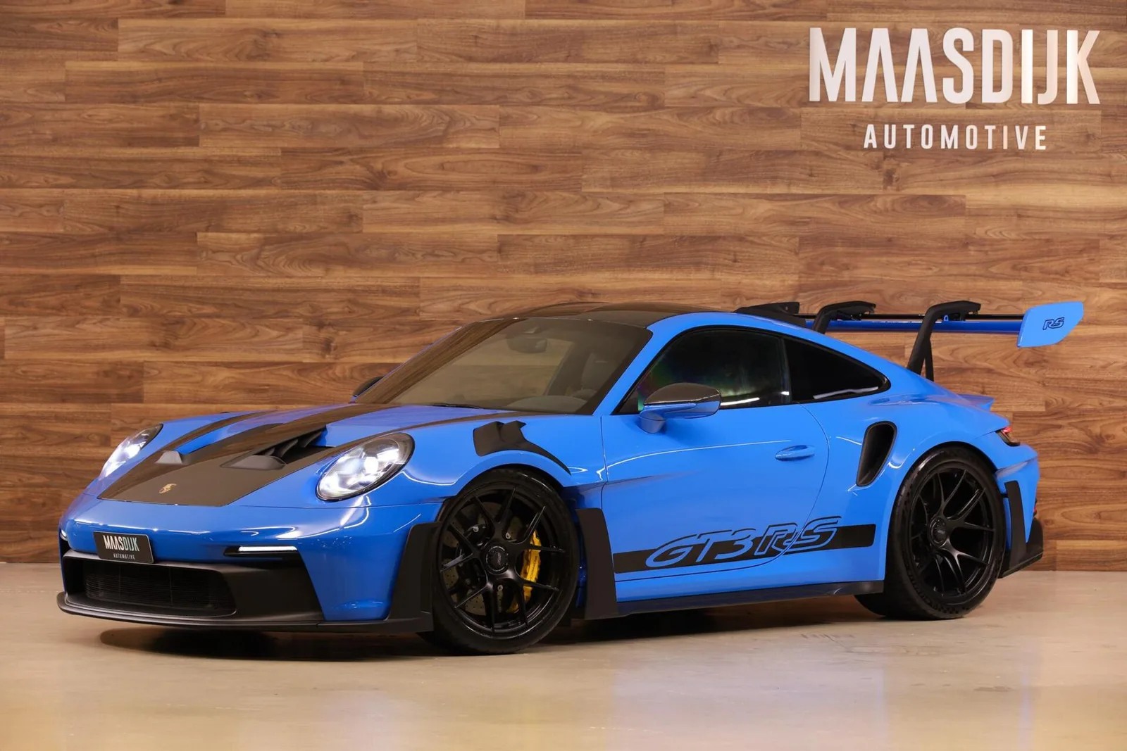 Porsche 911 (2024) — foto 1
