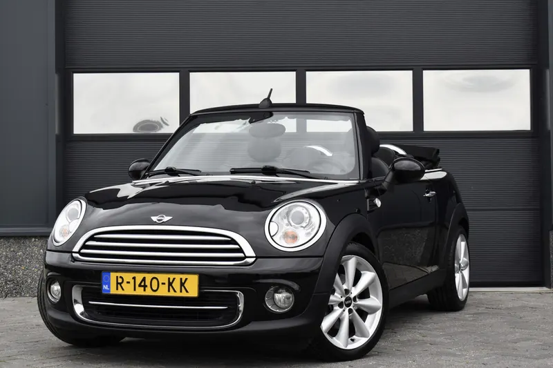 MINI Cabrio (2011)