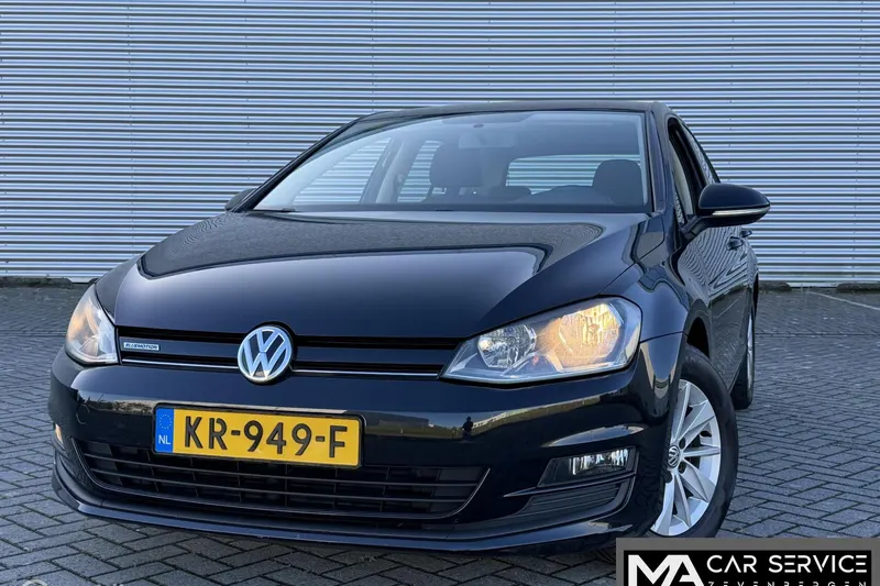 Volkswagen Golf (2016)