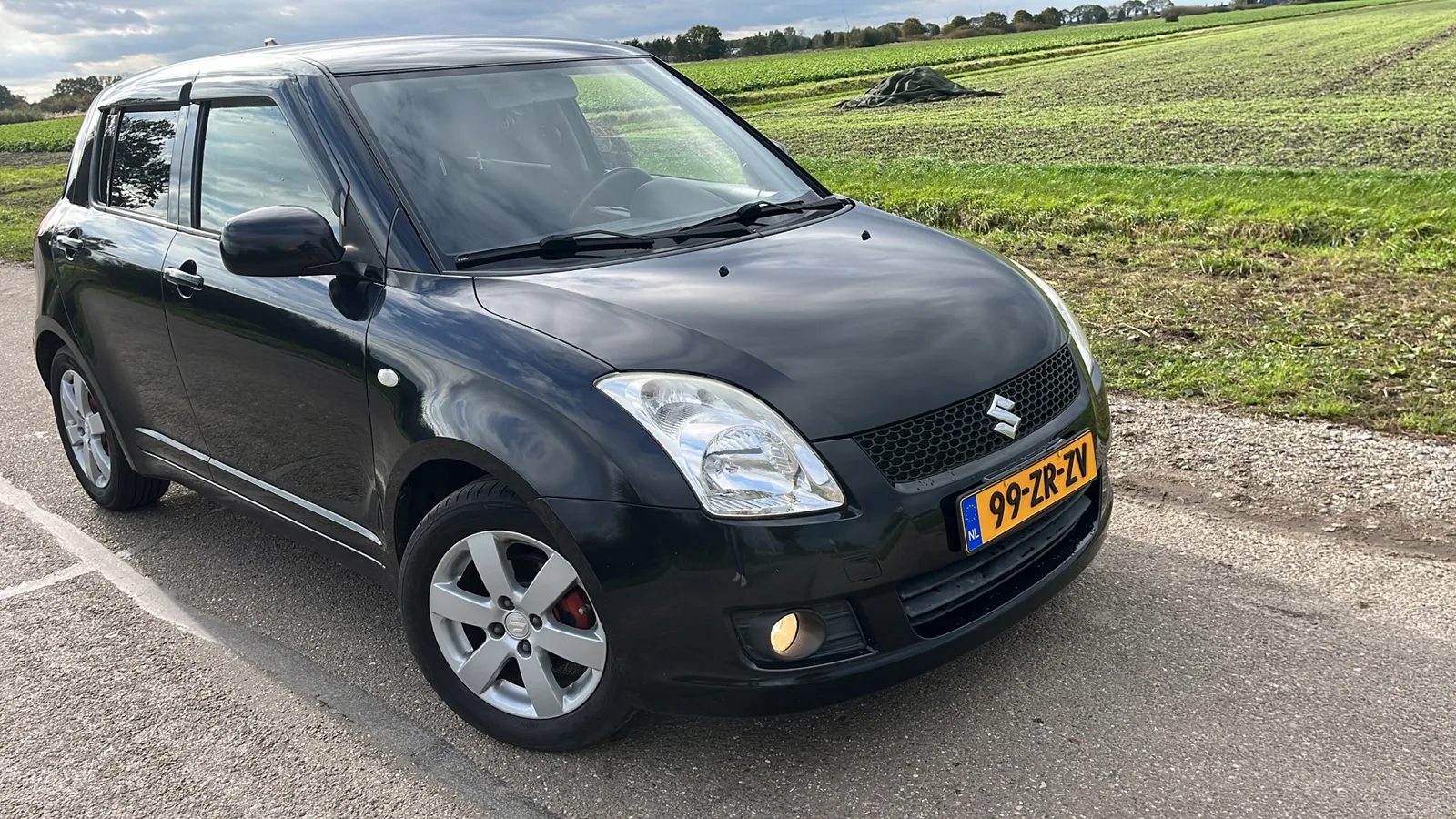 Suzuki Swift (2008) — foto 1