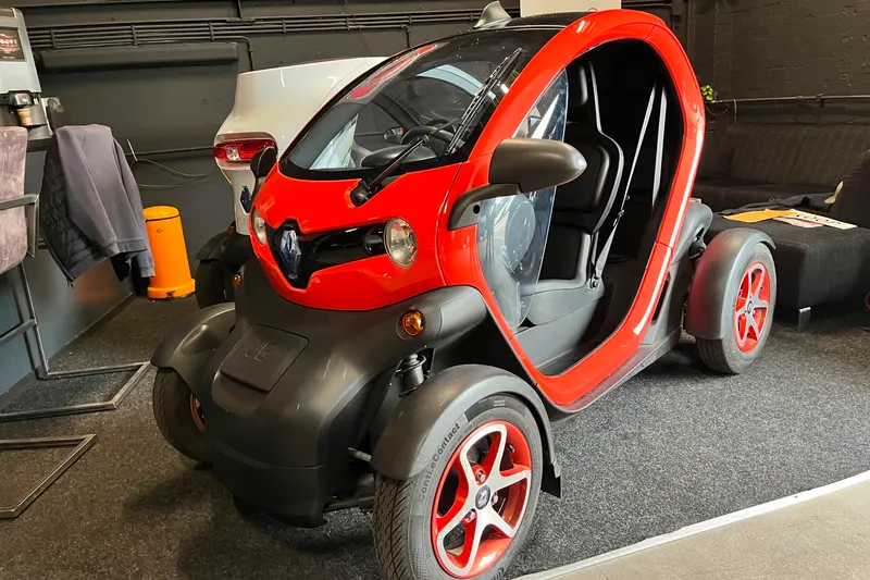 Renault Twizy (2012)