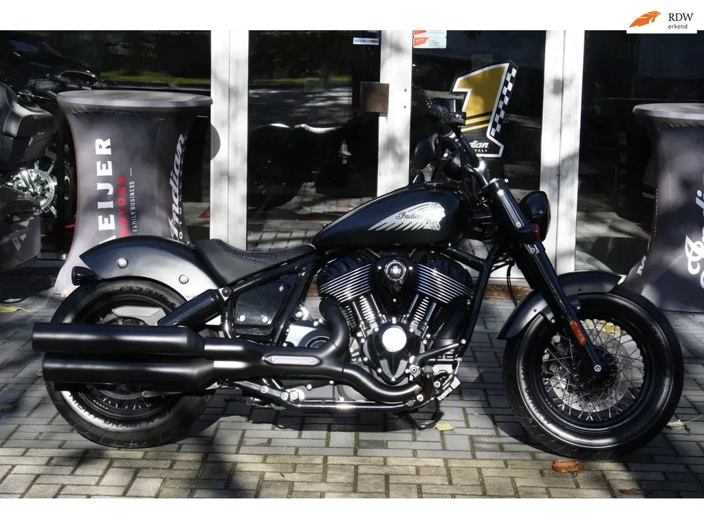 Indian Chief Bobber Dark Horse (2023) — foto 1