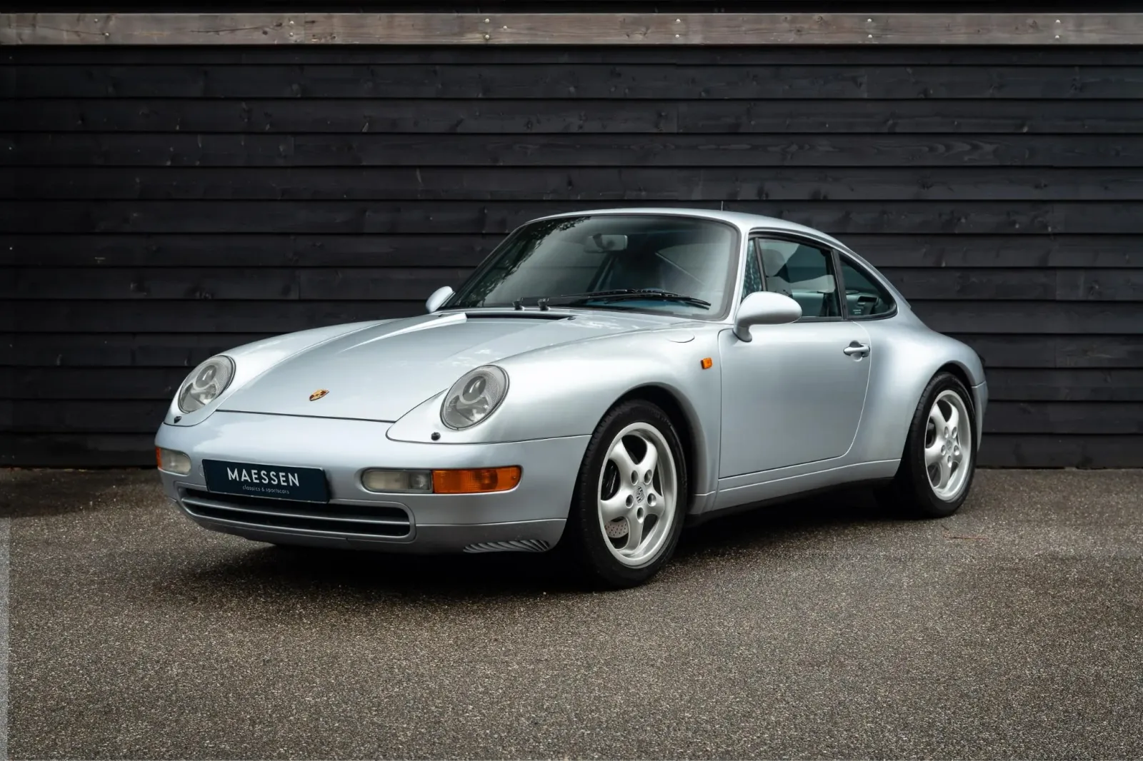 Porsche 911 (1995) — foto 1