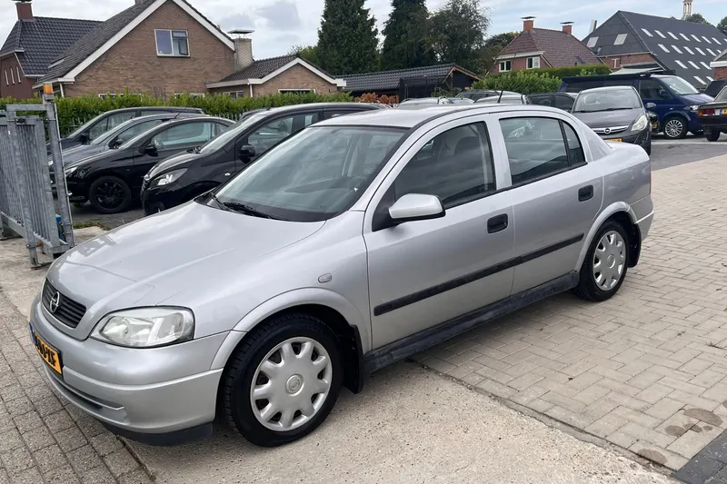 Opel Astra (1999)