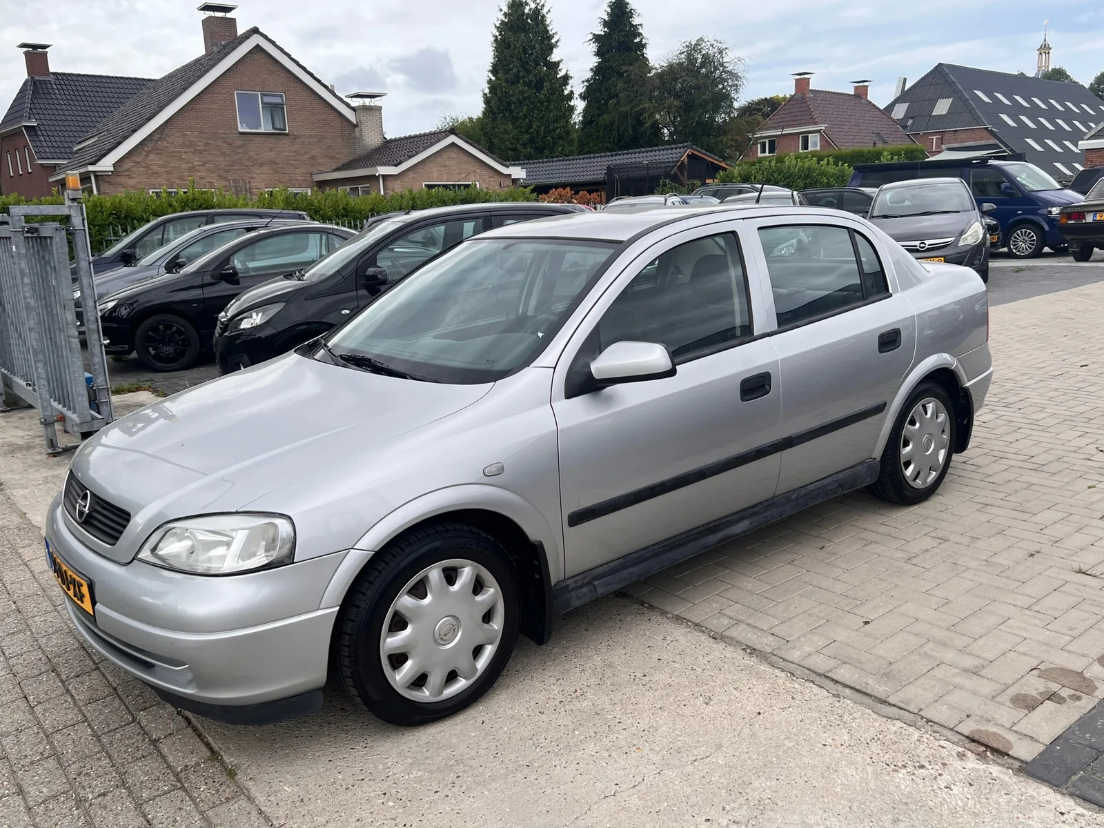 Opel Astra (1999) — foto 1