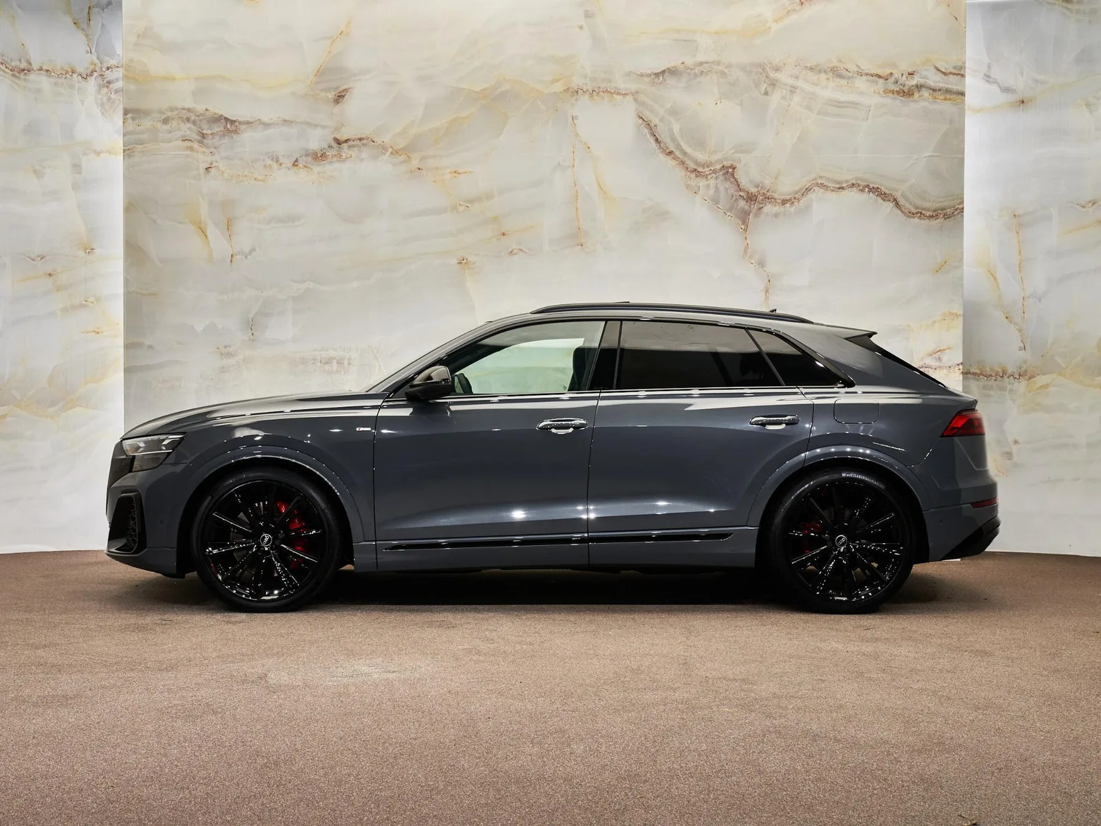 Audi Q8 (2026) — foto 1