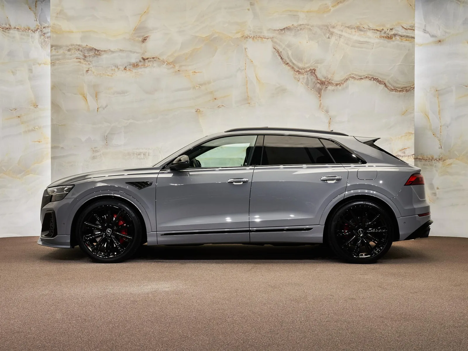 Audi Q8 (2026) — foto 1