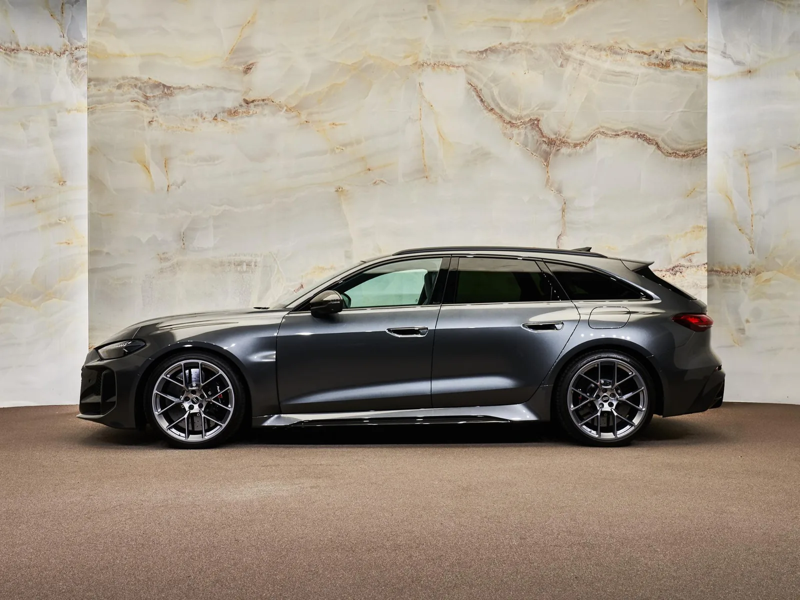 Audi RS 5 (2026) — foto 1