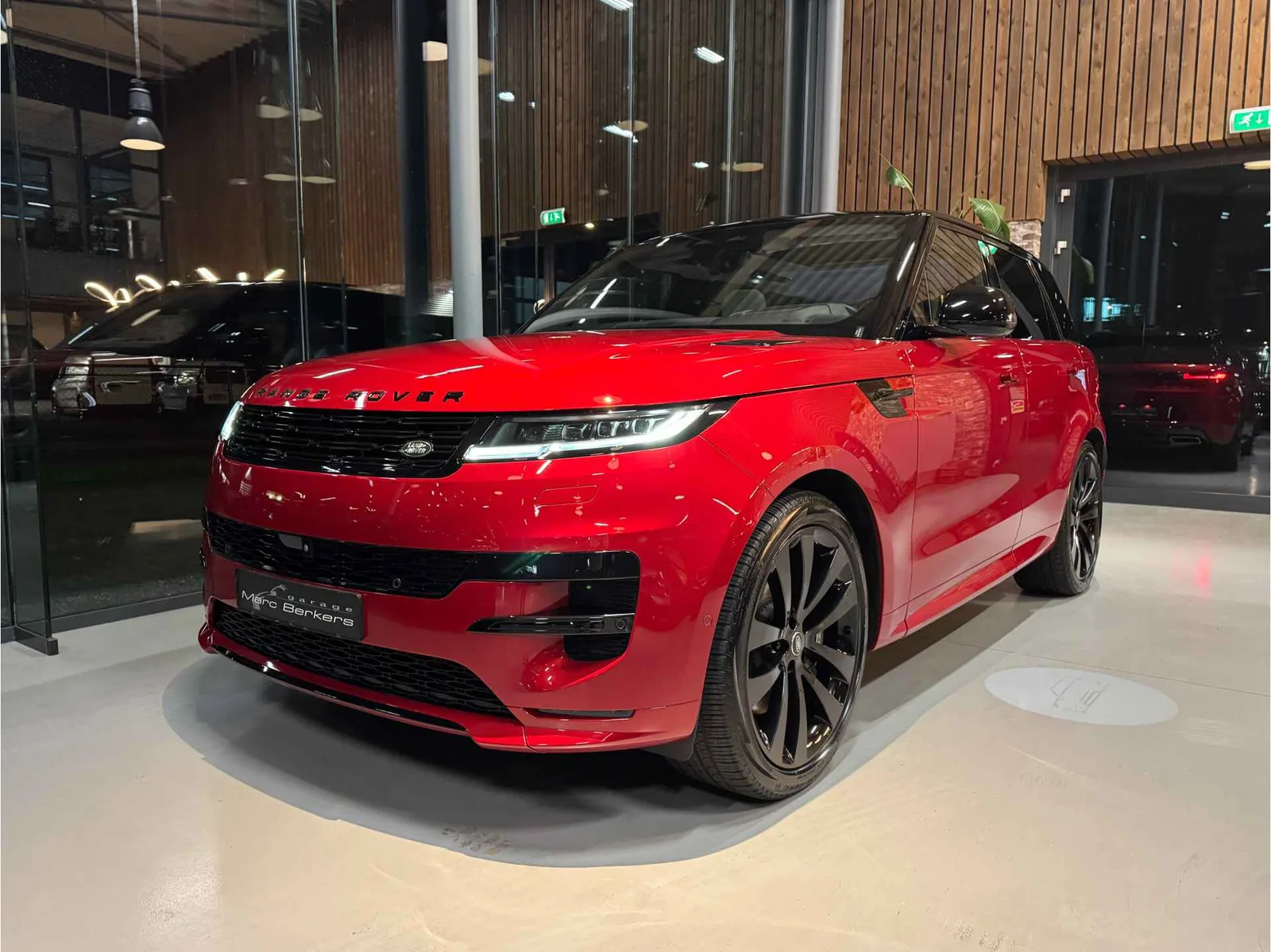 Land Rover Range Rover Sport (2023) — foto 1