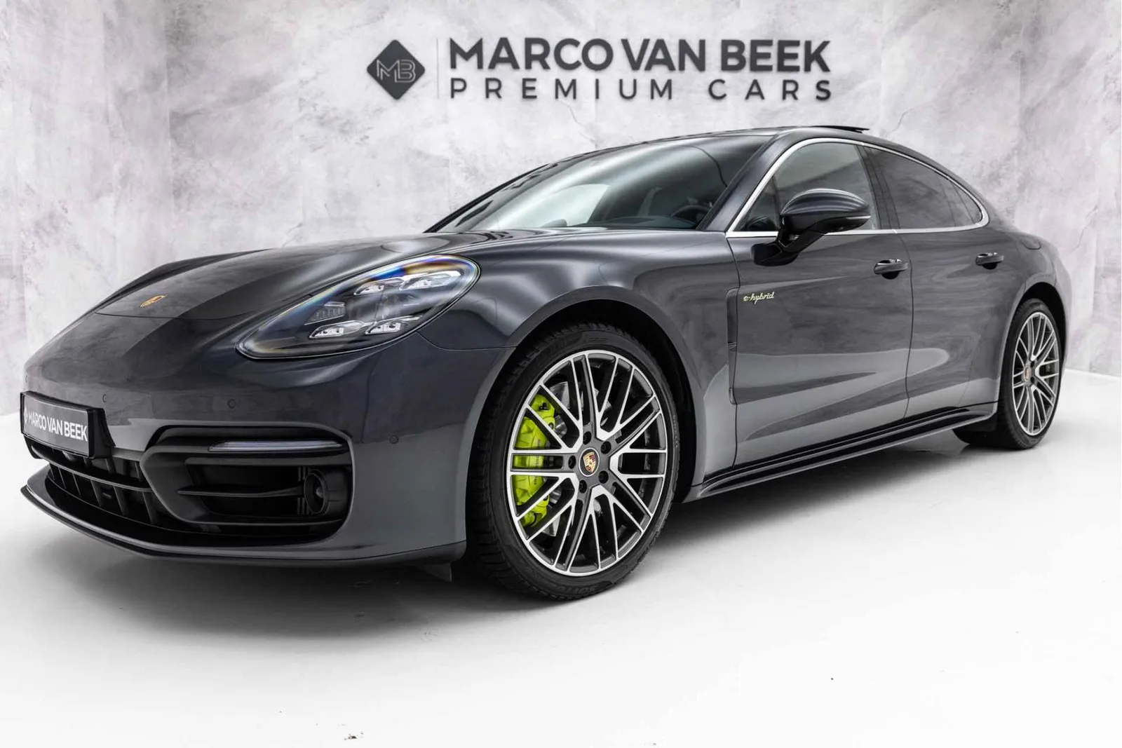 Porsche Panamera (2020) — foto 1