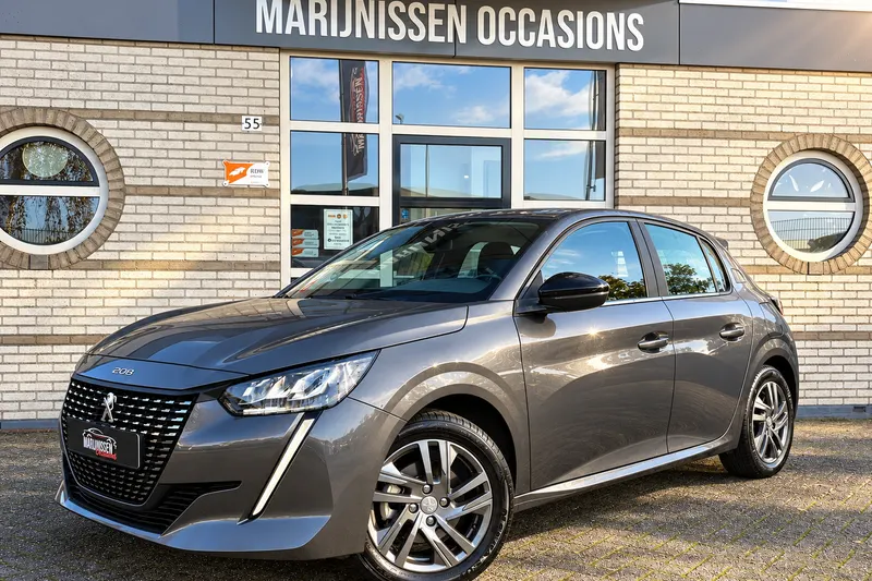 Peugeot 208 (2022)
