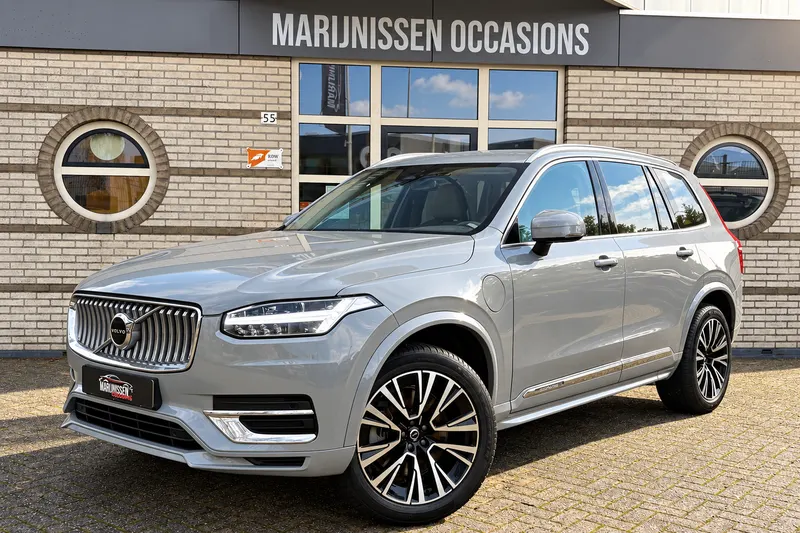 Volvo XC90 (2024)