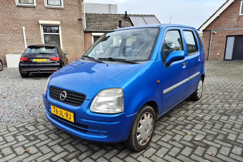 Opel Agila (2002)