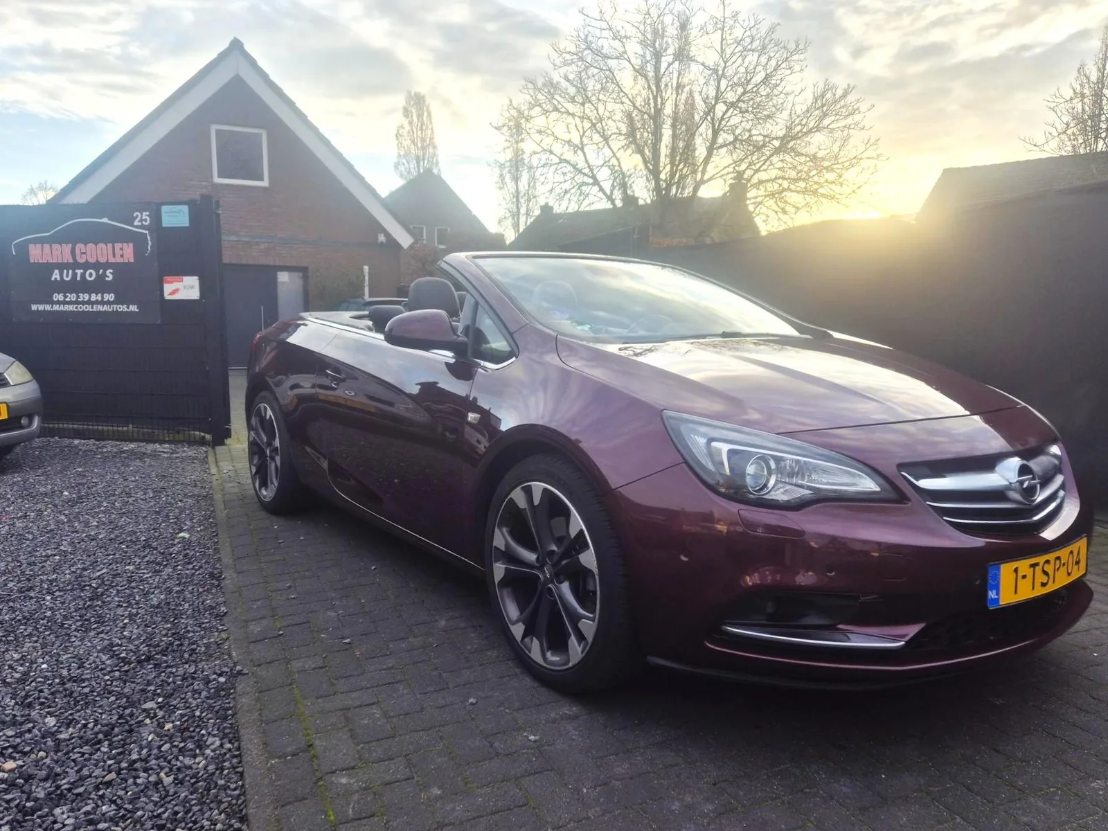 Opel Cascada (2014) — foto 1