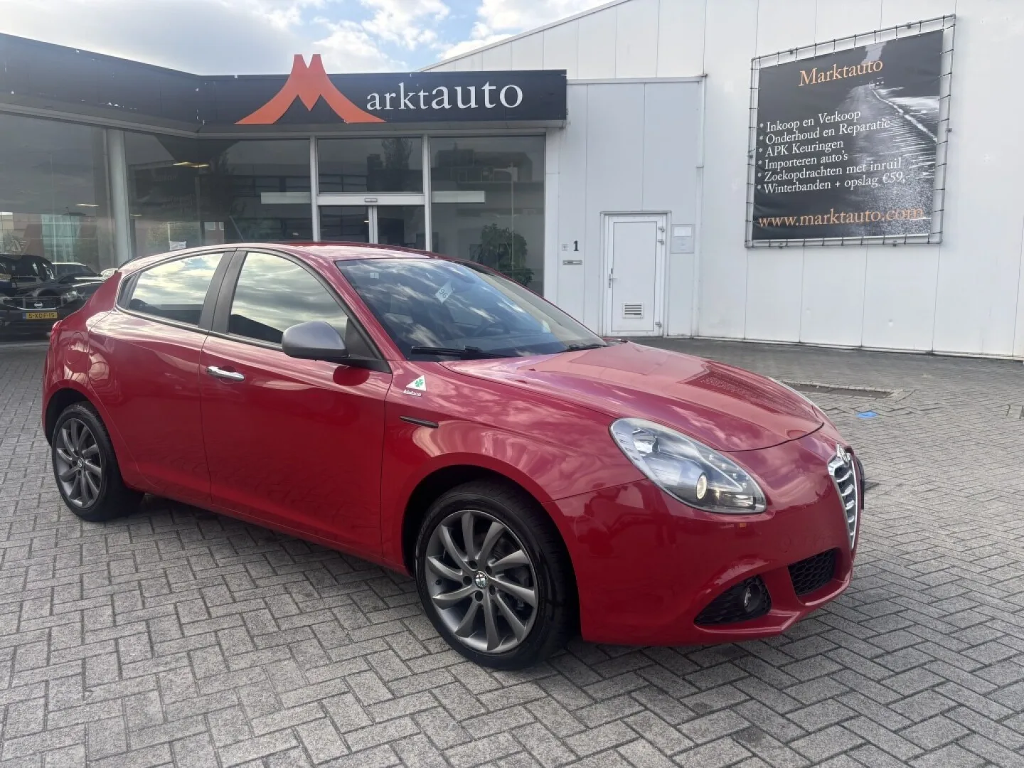 Alfa Romeo Giulietta (2013) — foto 1