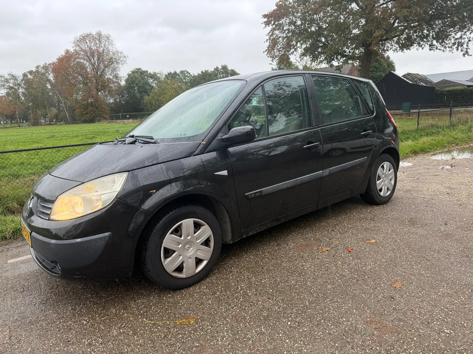 Renault Scénic (2006) — foto 1