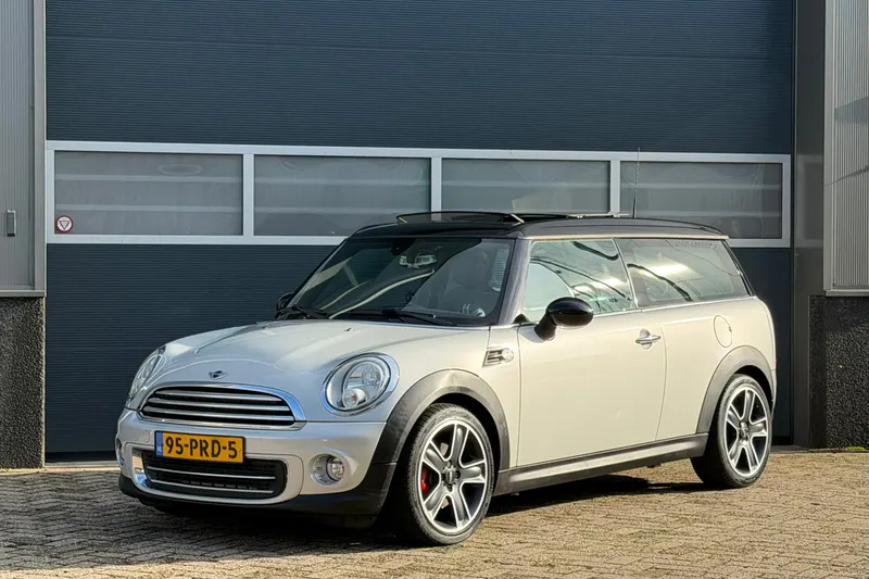 MINI Clubman (2011)