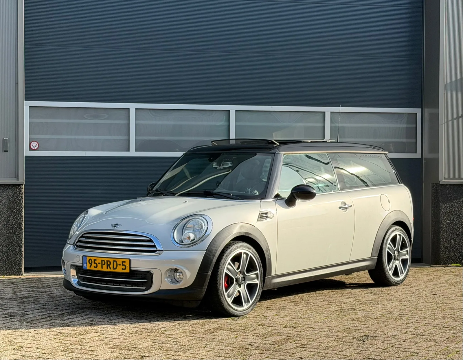 MINI Clubman (2011) — foto 1