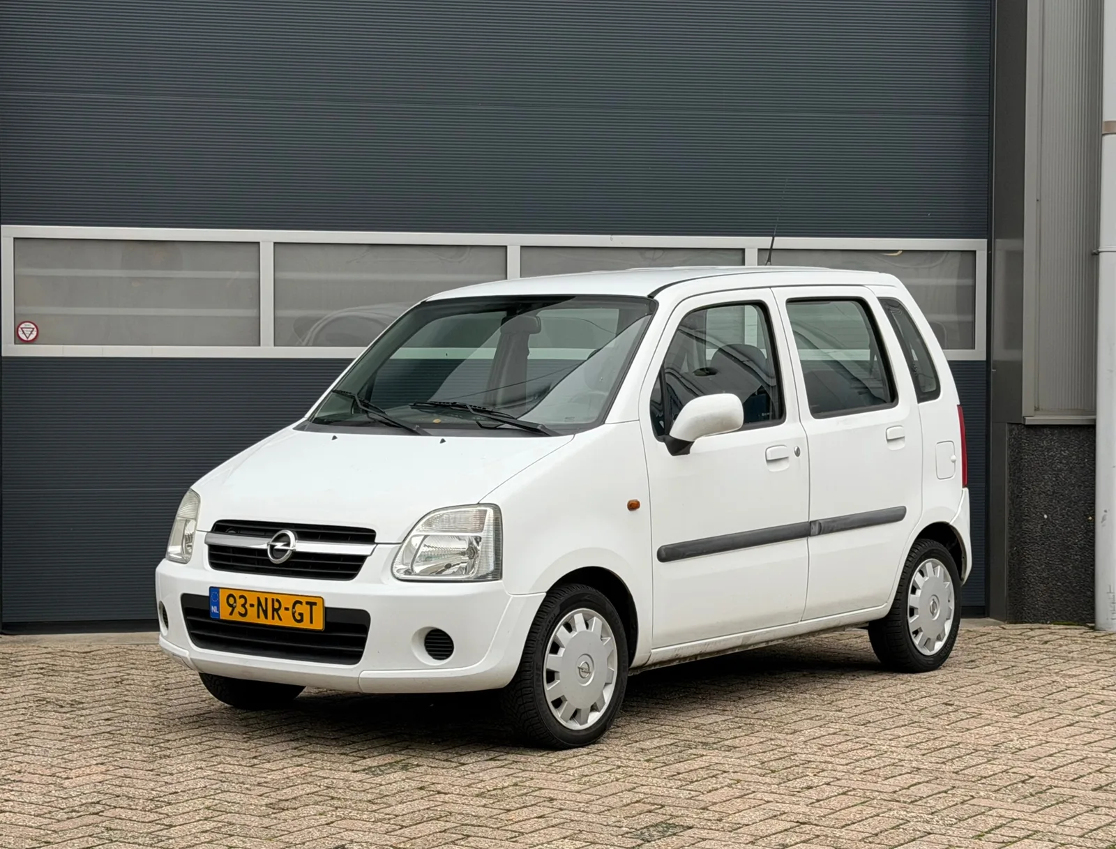 Opel Agila (2004) — foto 1
