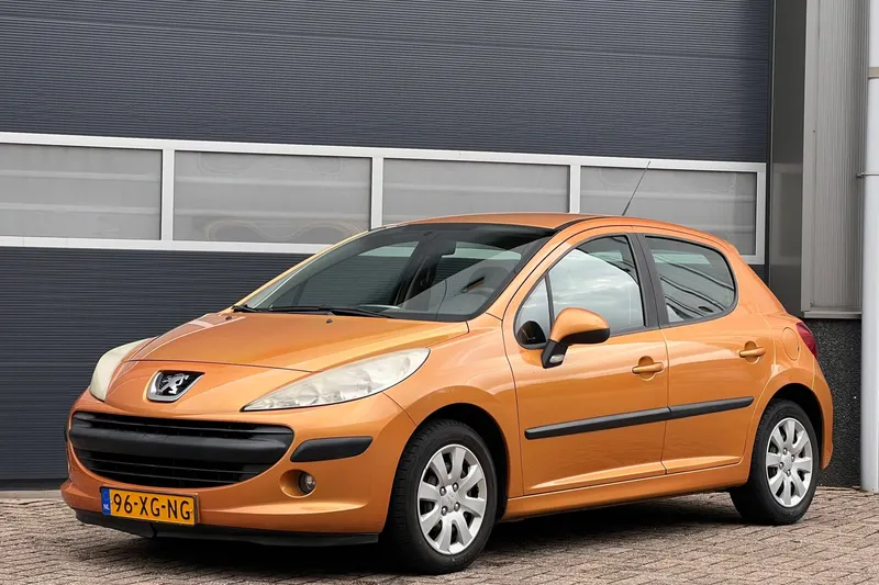 Peugeot 207 (2007)
