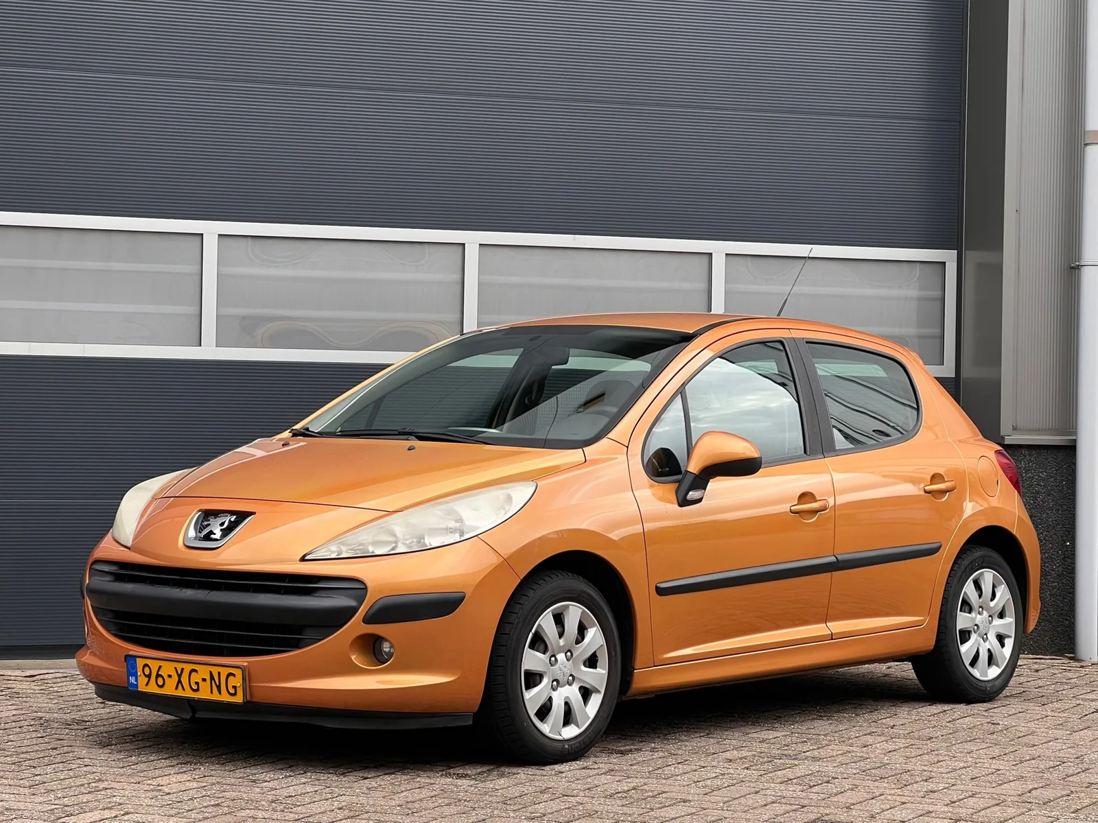 Peugeot 207 (2007) — foto 1