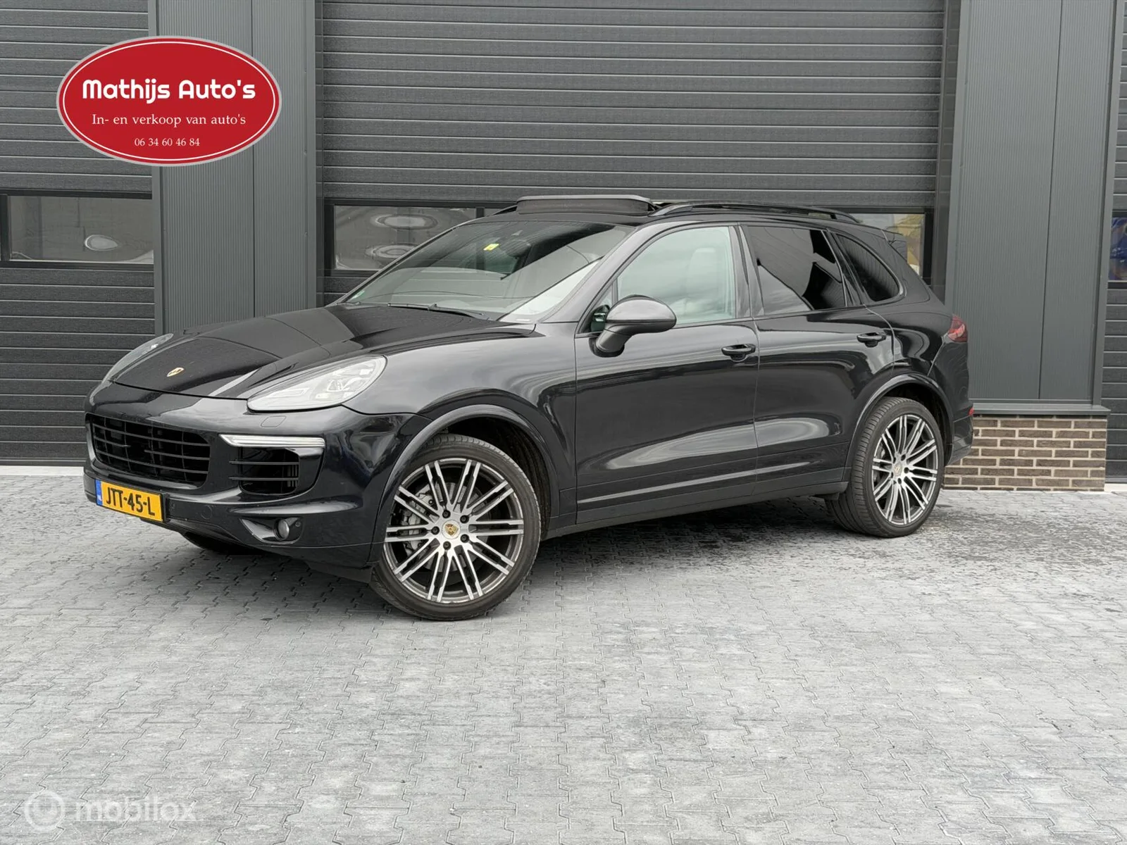 Porsche Cayenne (2015) — foto 1