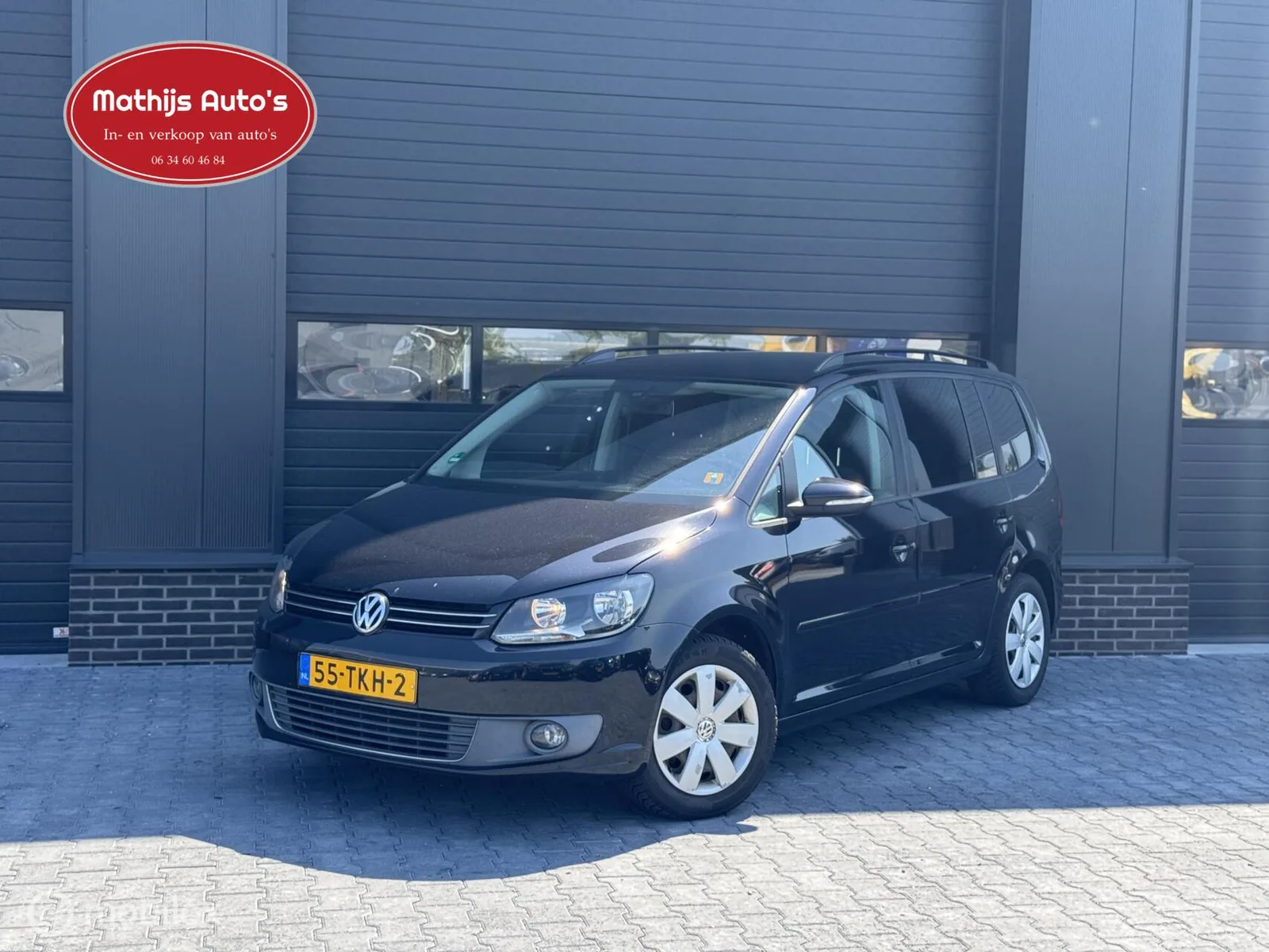 Volkswagen Touran (2012) — foto 1