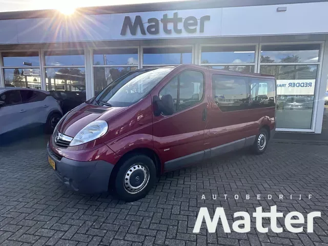 Opel Vivaro (2008) — foto 1
