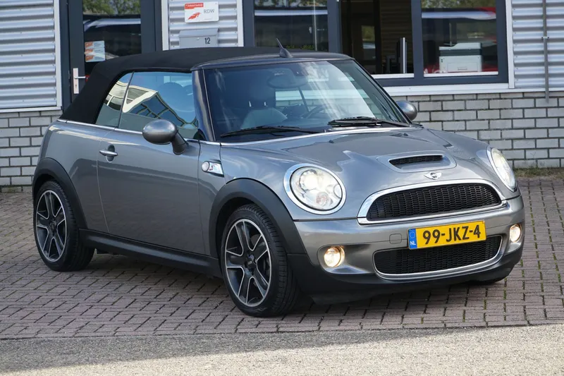 MINI Cabrio (2009)