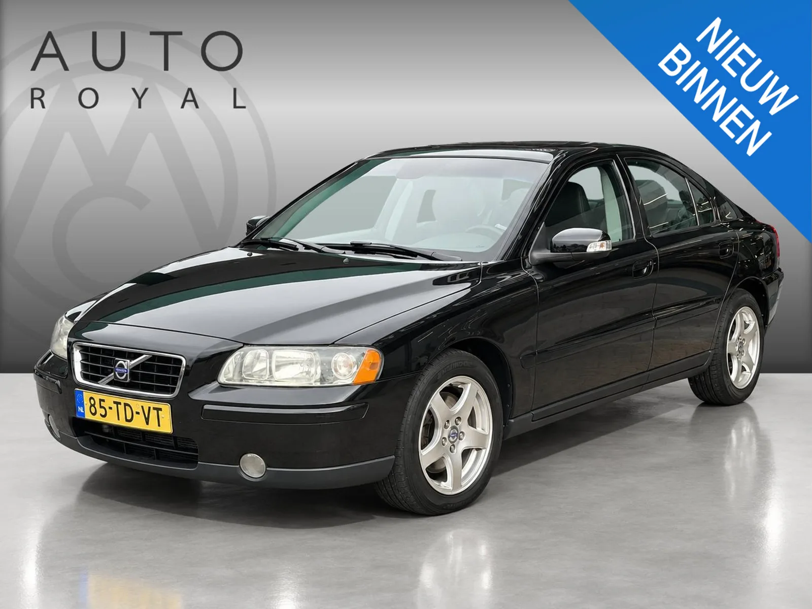 Volvo S60 (2006) — foto 1