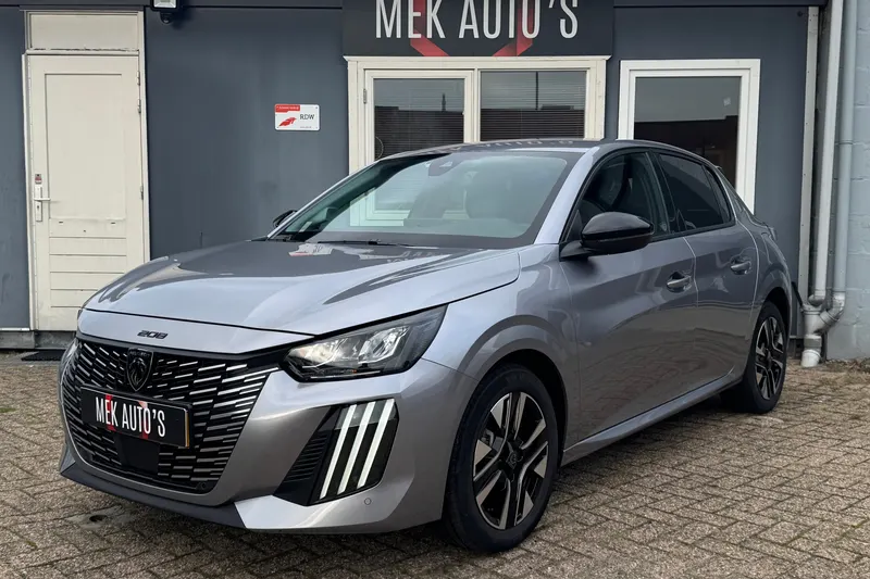 Peugeot 208 (2025)