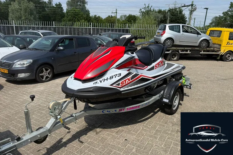 Kawasaki STX (2021)