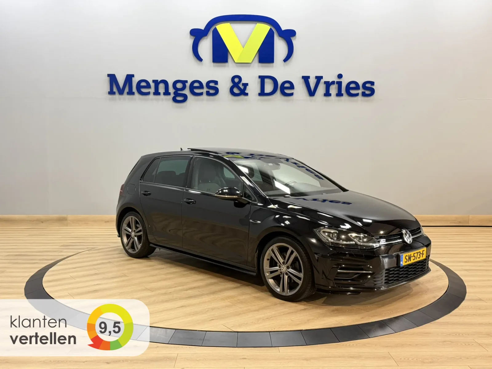 Volkswagen Golf (2018) — foto 1