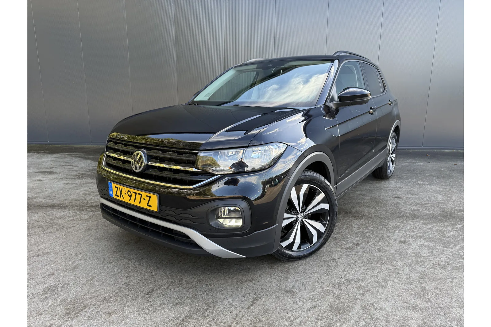 Volkswagen T-Cross (2019) — foto 1