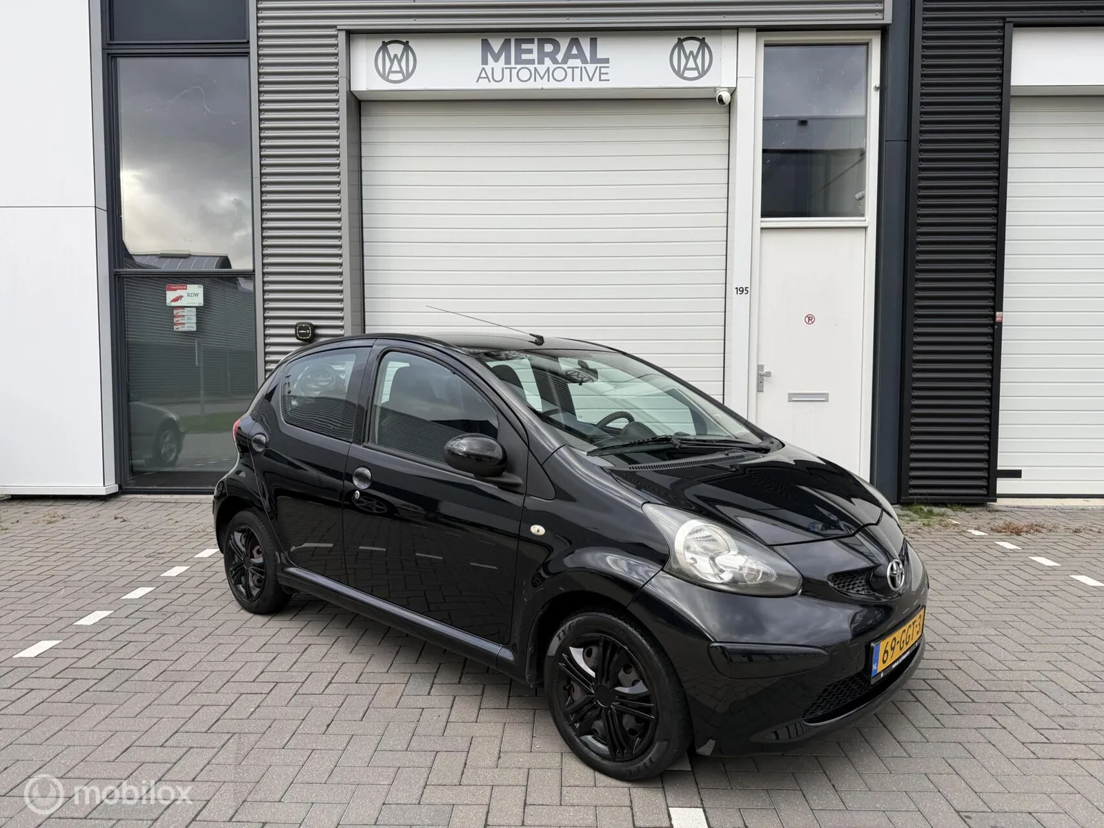 Toyota Aygo (2008) — foto 1